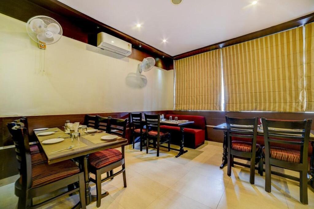 Hotel Mayur Deluxe Meerut Exterior photo